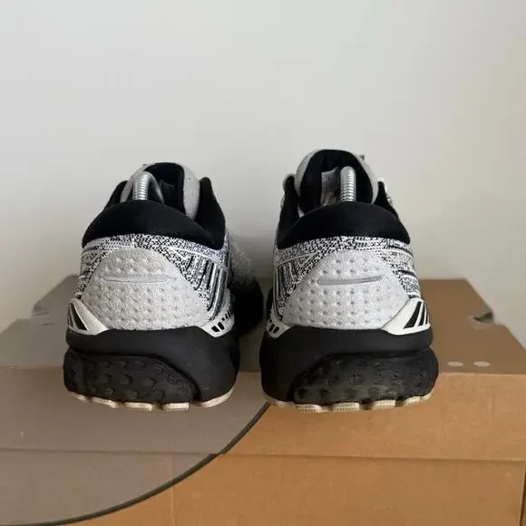 Brooks Adrenaline 19 Black/White Women Running Sneakers - SZ 9 - Picture 3 of 13